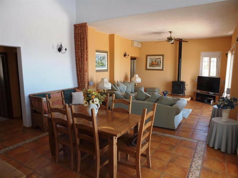 Detached Villa Arenas Málaga - image 14