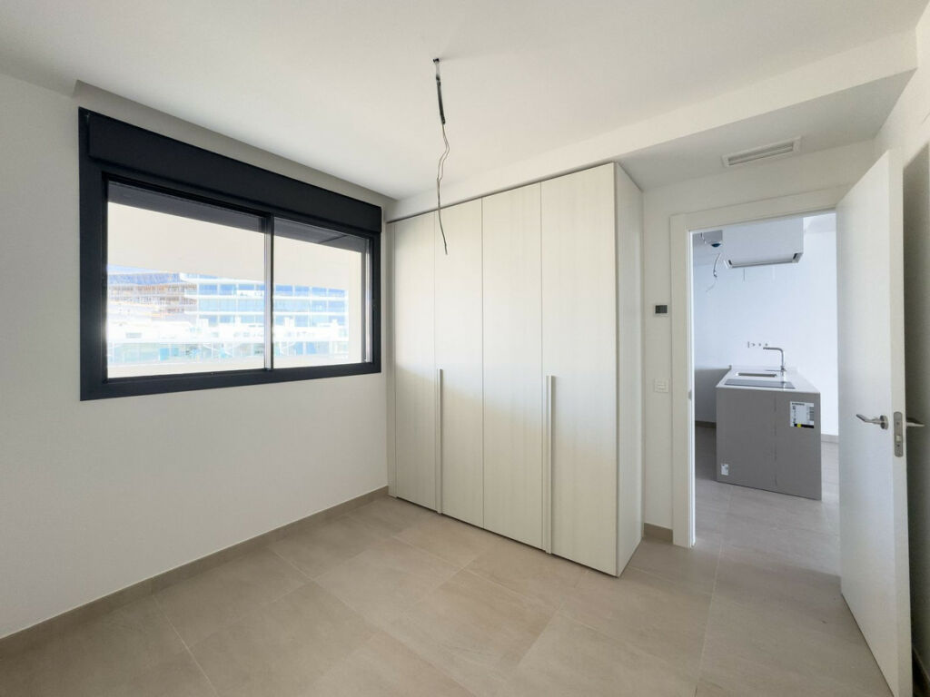 Middle Floor Apartment Fuengirola Málaga - image 15