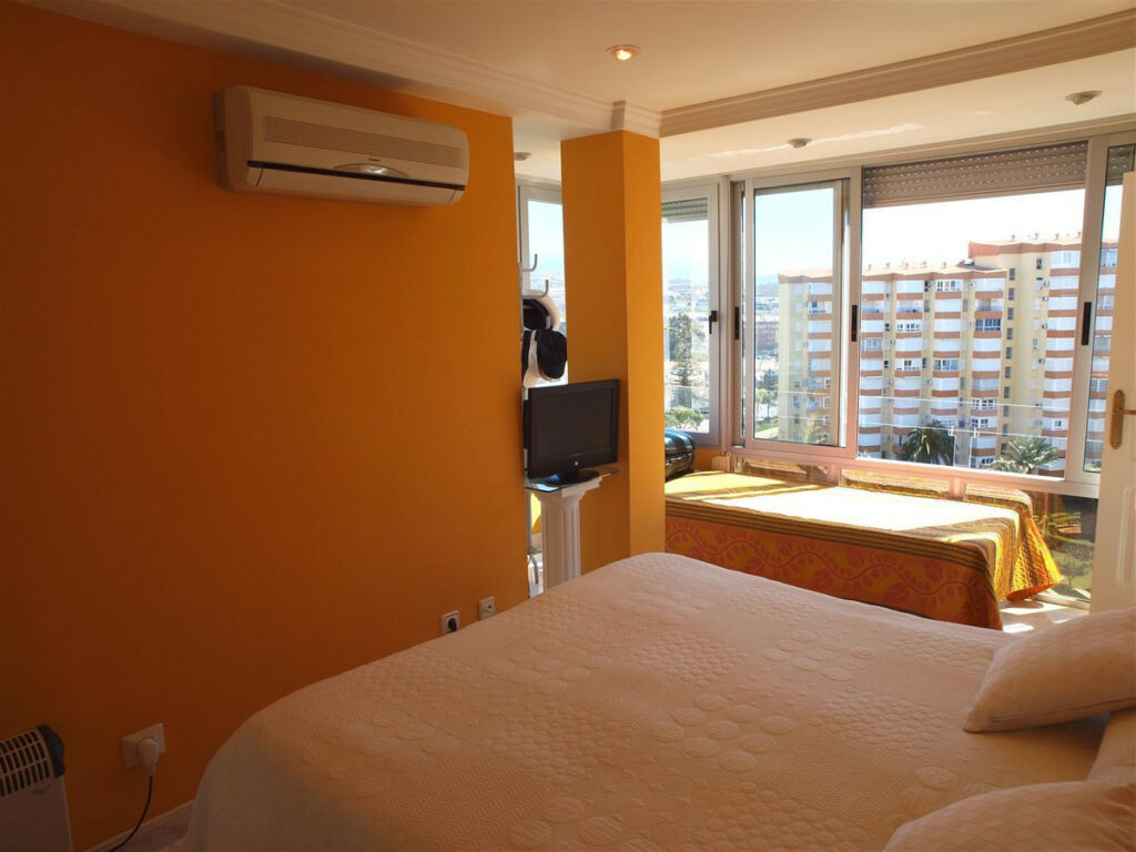 Middle Floor Apartment Algarrobo Málaga - image 14