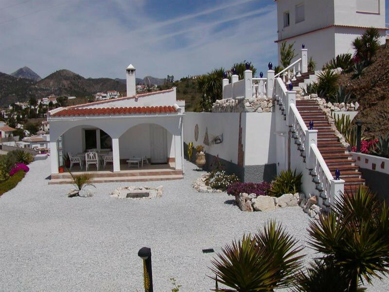 Detached Villa Cómpeta Málaga - image 14