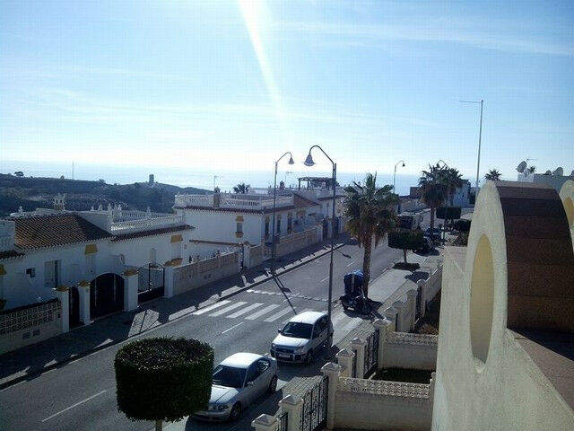 Townhouse Torre del Mar Málaga - image 14