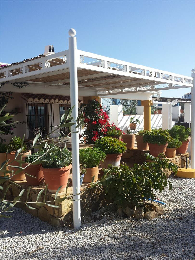 Detached Villa Riogordo Málaga - image 14