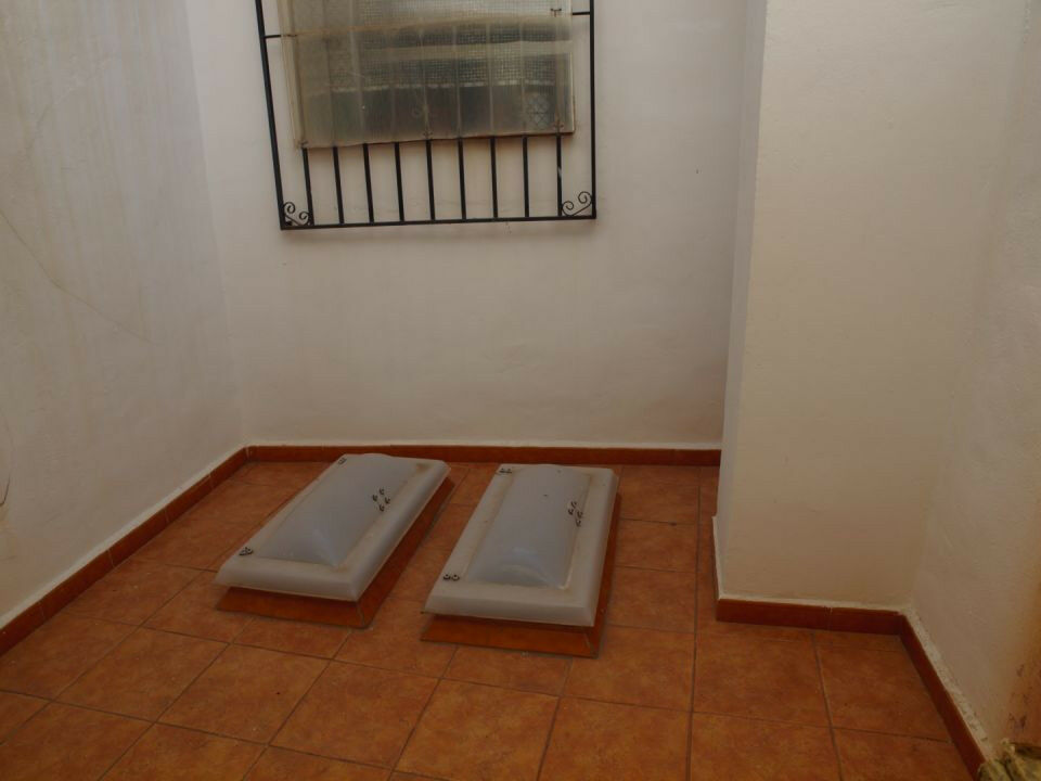 Semi-Detached House Alcaucín Málaga - image 14