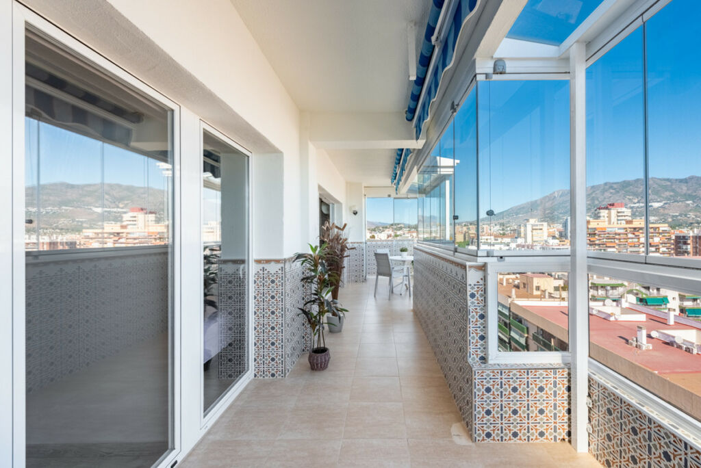 Penthouse Fuengirola Málaga - image 14