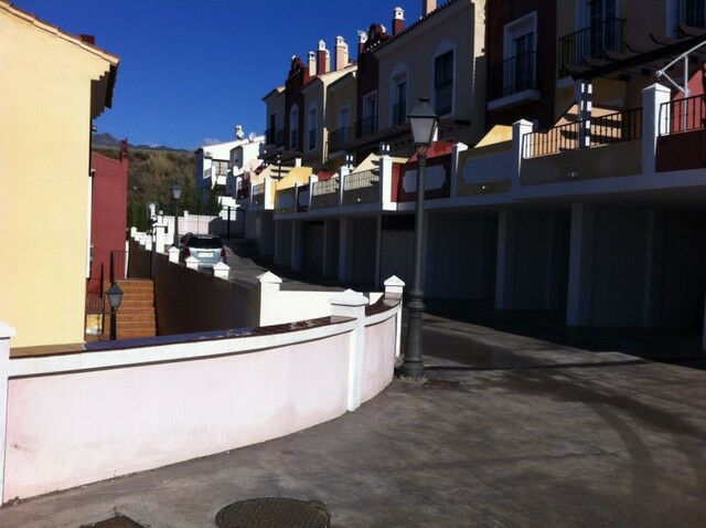 Townhouse Nerja Málaga - image 14