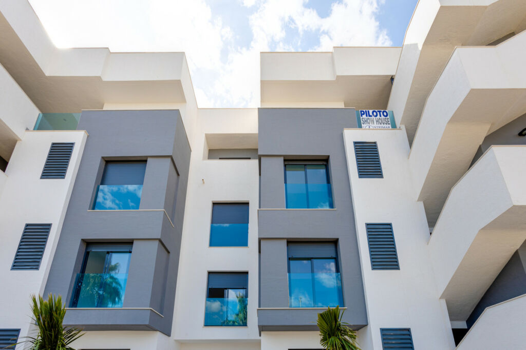 Middle Floor Apartment Guardamar del Segura Alicante - image 14