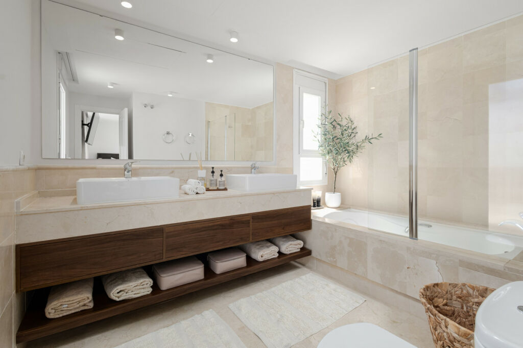 Penthouse Duplex Nueva Andalucía Málaga - image 15