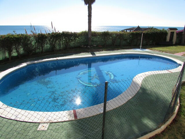 Ground Floor Apartment Benajarafe Málaga - image 15