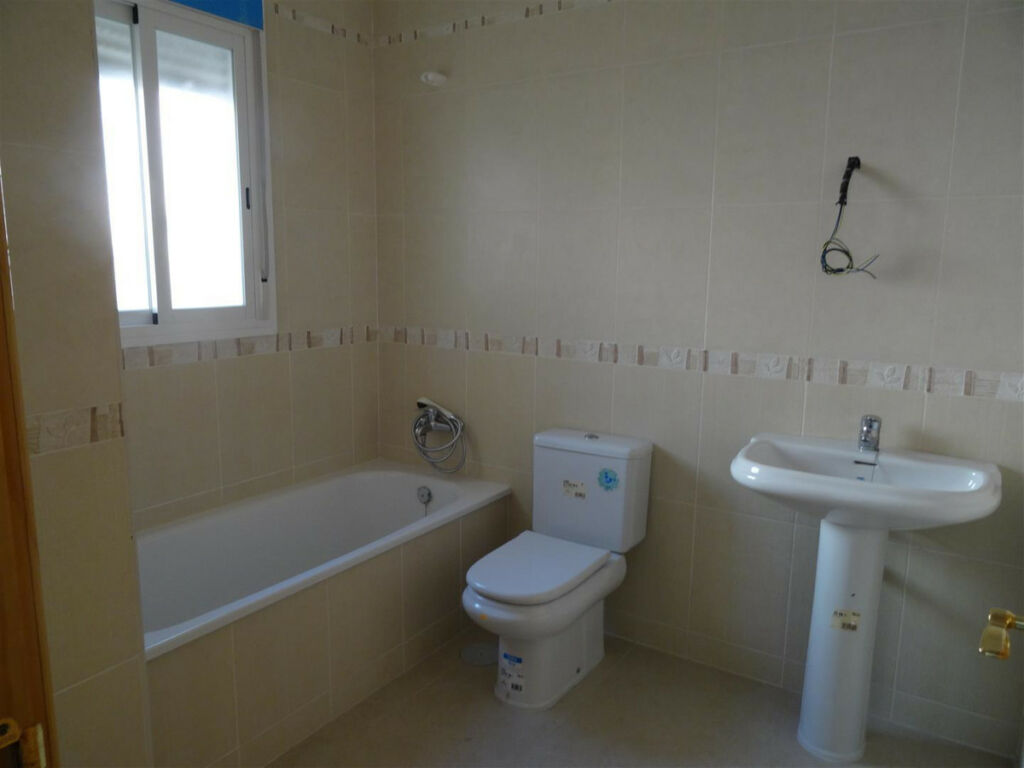 Townhouse Benajarafe Málaga - image 15