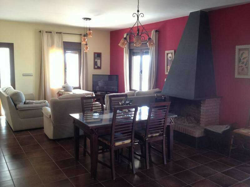 Detached Villa Sedella Málaga - image 15
