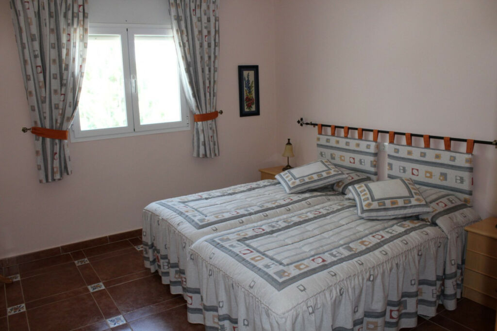 Finca - Cortijo Alcaucín Málaga - image 15