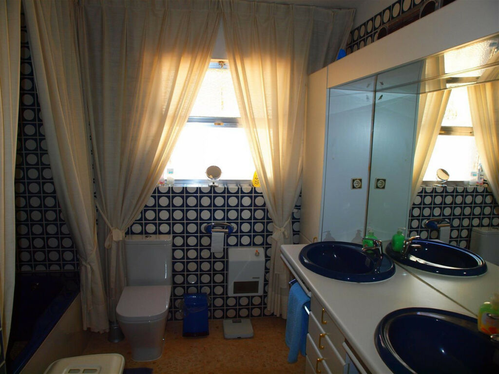 Detached Villa Caleta de Vélez Málaga - image 15