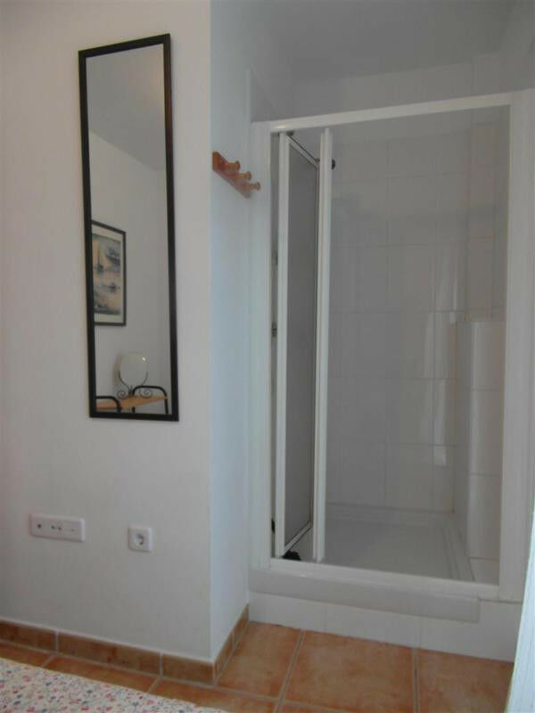 Middle Floor Apartment Algarrobo Málaga - image 15