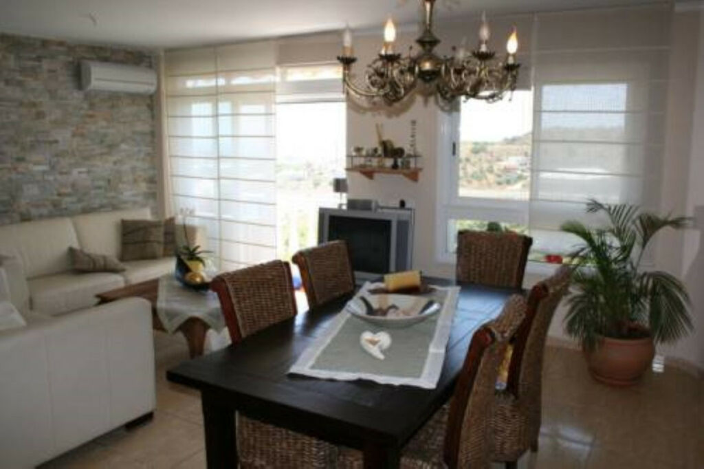 Middle Floor Apartment Torrox Málaga - image 15