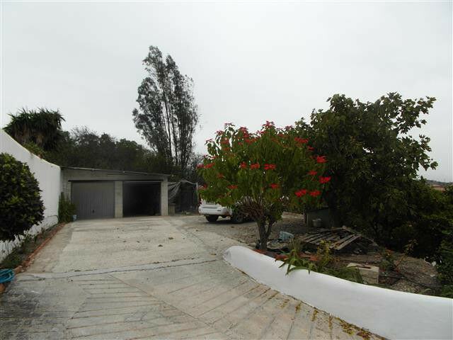 Detached Villa Benajarafe Málaga - image 15