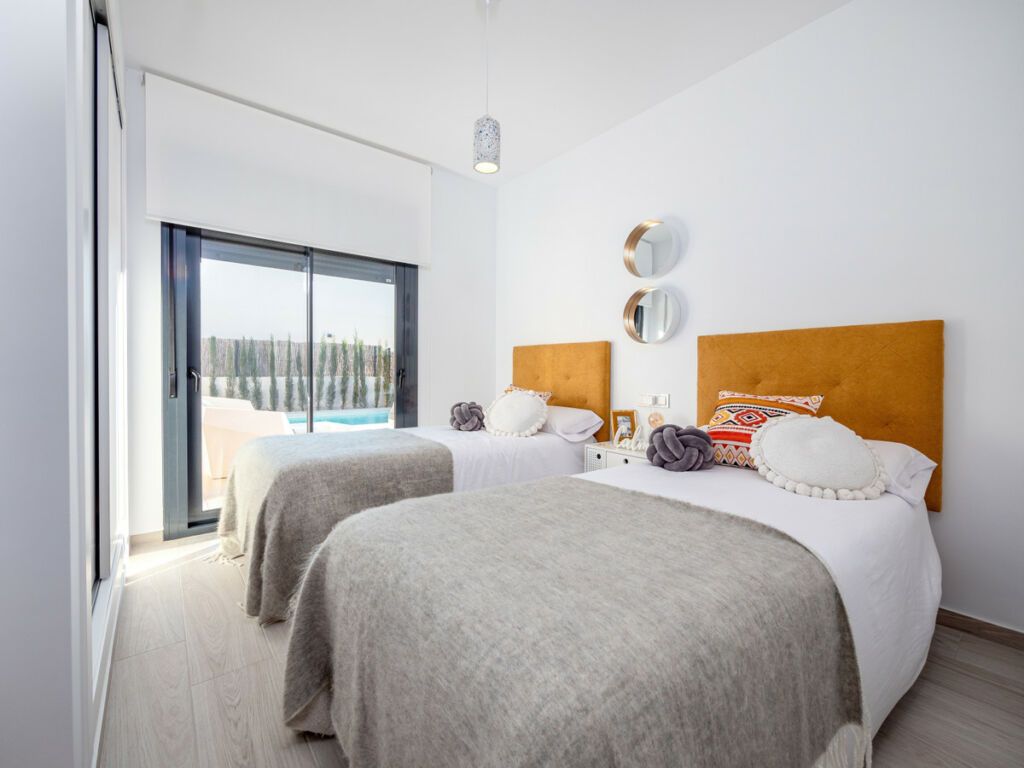 Detached Villa Algorfa Alicante - image 15