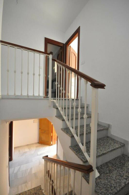 Townhouse Torre del Mar Málaga - image 15