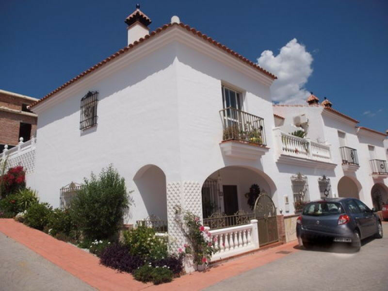 Semi-Detached House Viñuela Málaga - image 13