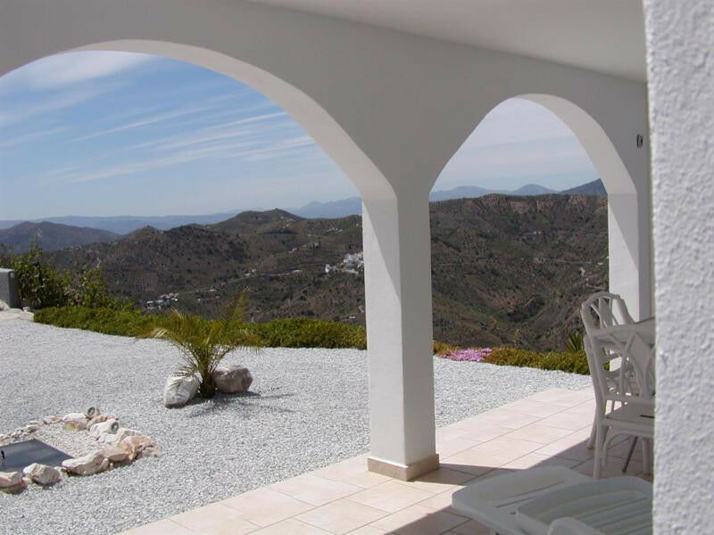 Detached Villa Cómpeta Málaga - image 15
