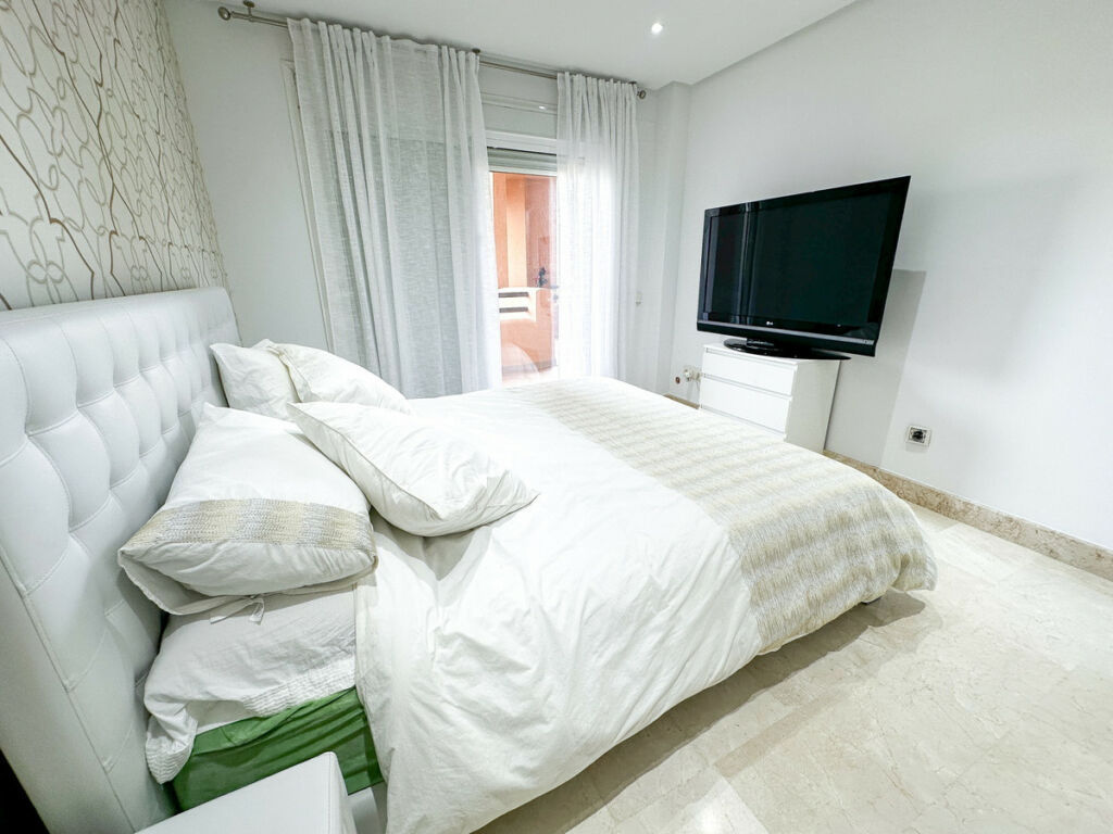 Ground Floor Apartment Cancelada Málaga - image 15