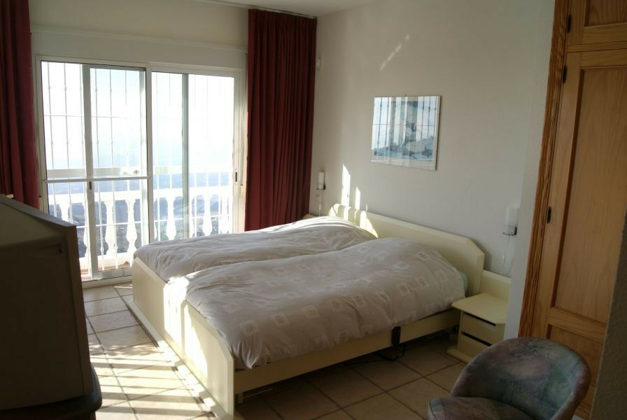 Detached Villa Arenas Málaga - image 15