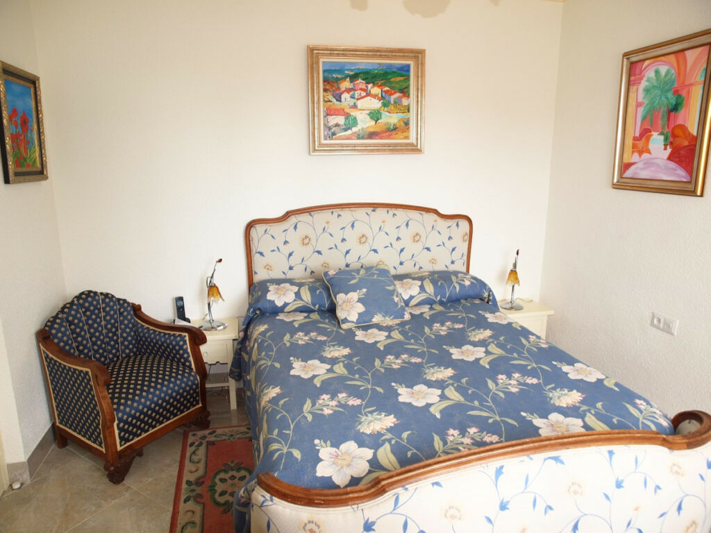Detached Villa Benajarafe Málaga - image 15