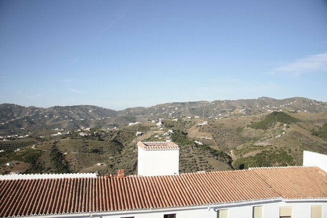 Penthouse Frigiliana Málaga - image 15