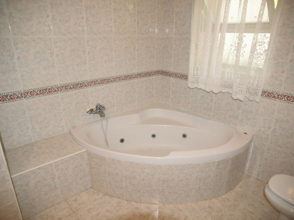 Detached Villa Almayate Málaga - image 15