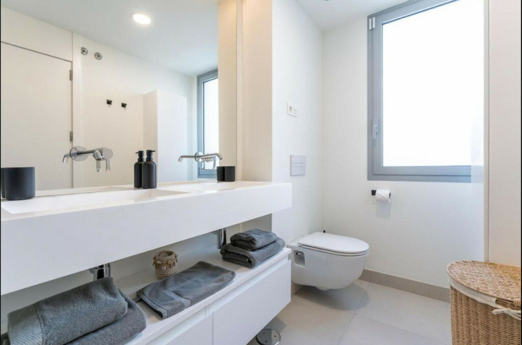 Middle Floor Apartment Calanova Golf Málaga - image 15