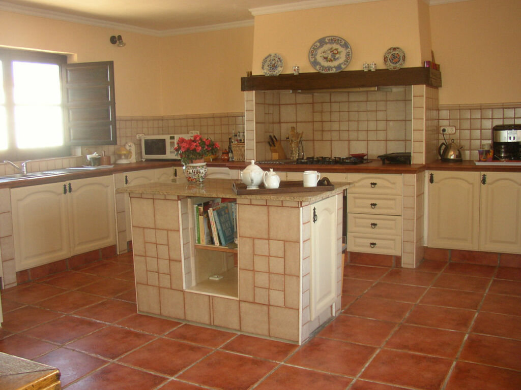 Detached Villa Colmenar Málaga - image 16