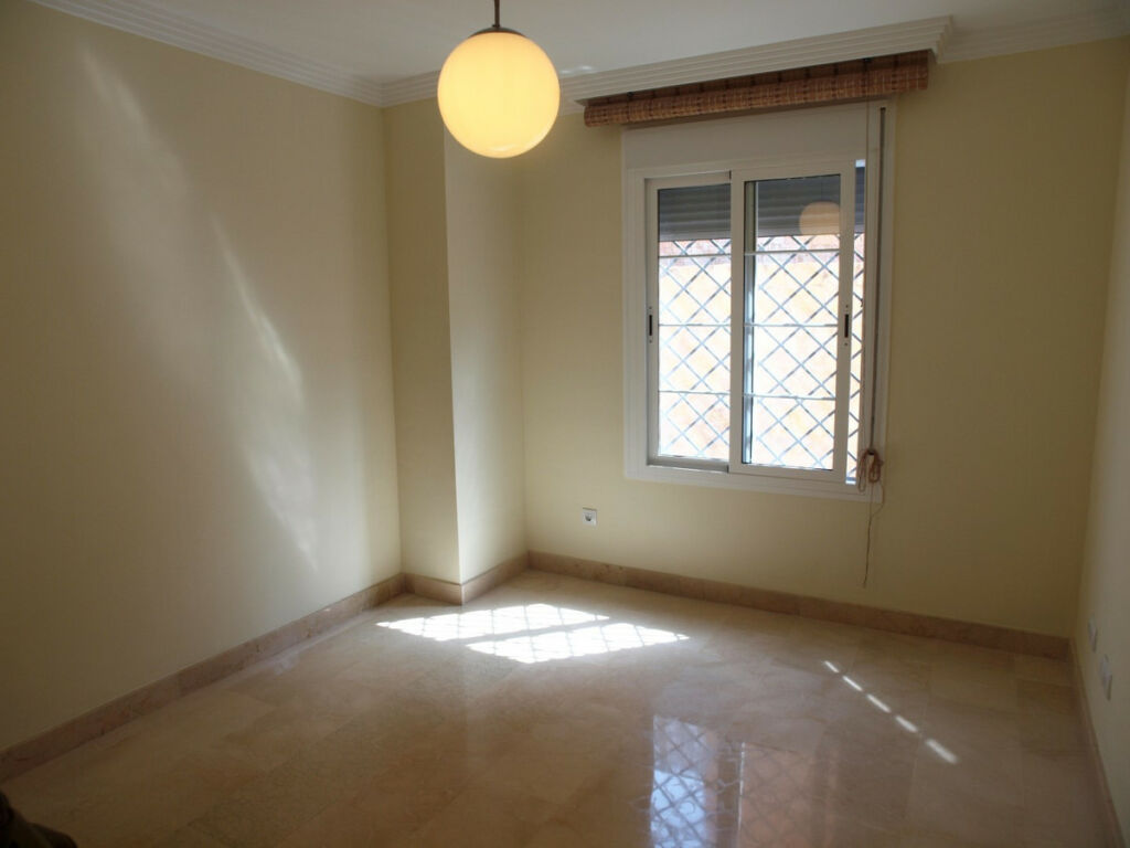 Detached Villa Torre del Mar Málaga - image 16