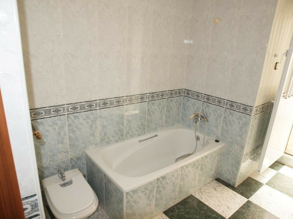 Semi-Detached House Alcaucín Málaga - image 16