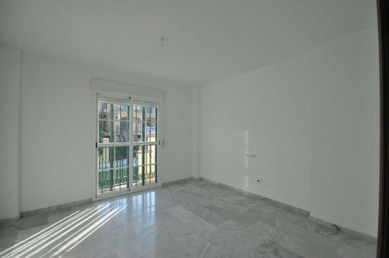Townhouse Torre del Mar Málaga - image 16