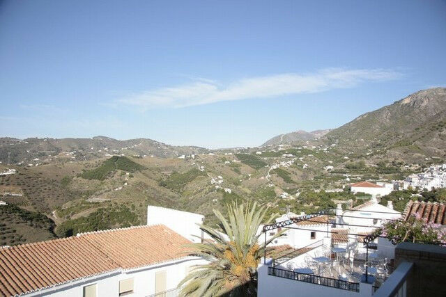 Penthouse Frigiliana Málaga - image 16