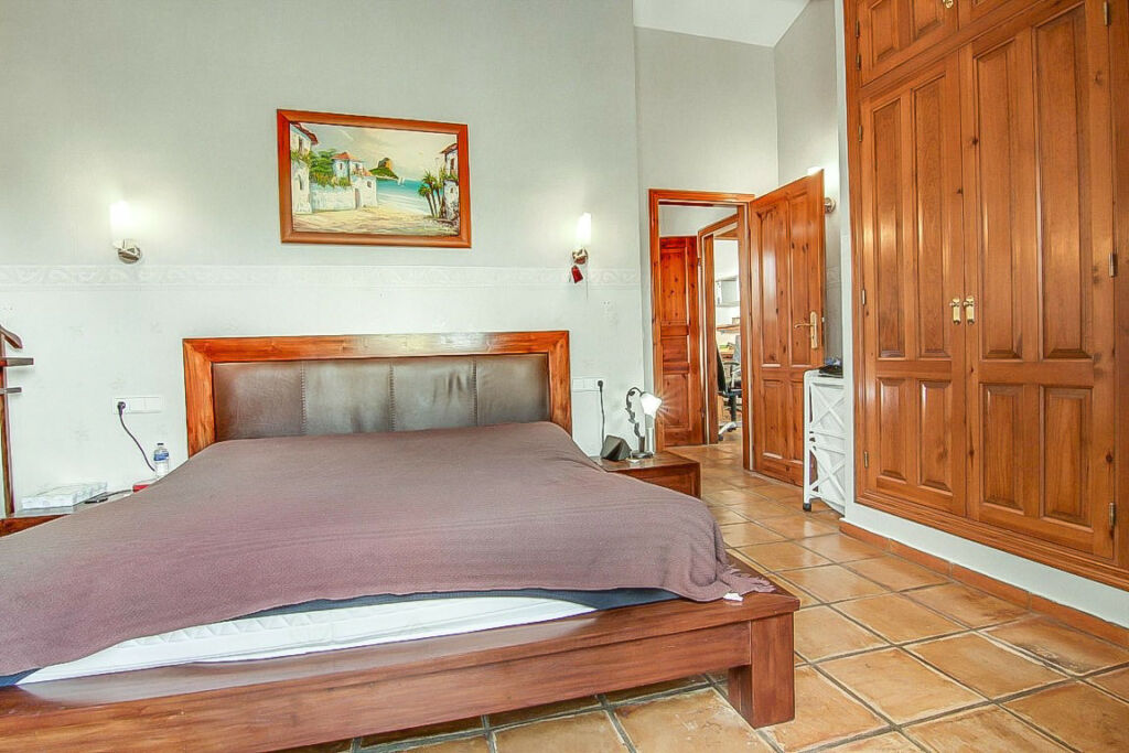 Detached Villa Benissa Alicante - image 16