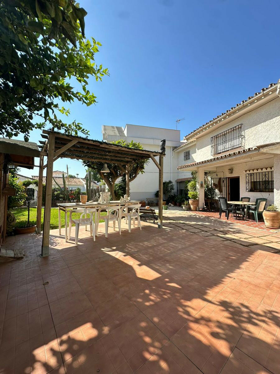 Townhouse Benalmadena Málaga - image 16