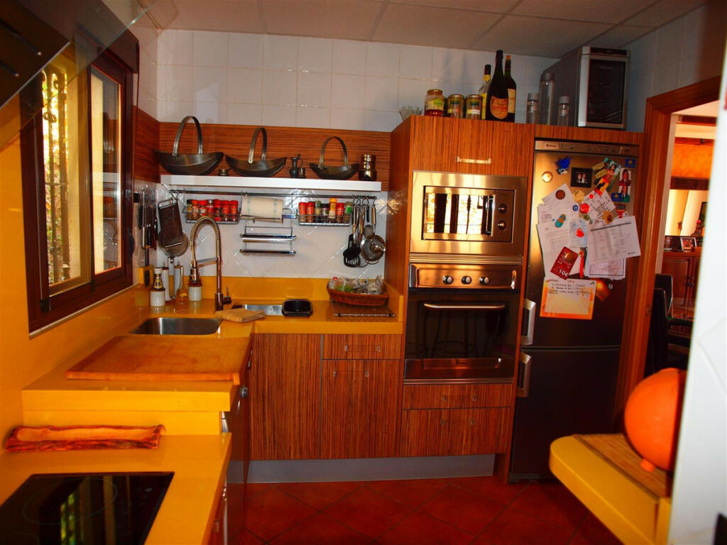 Detached Villa Almayate Málaga - image 16