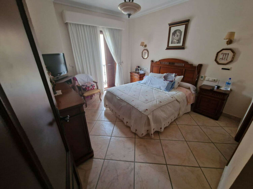 Detached Villa Alhaurín de la Torre Málaga - image 16