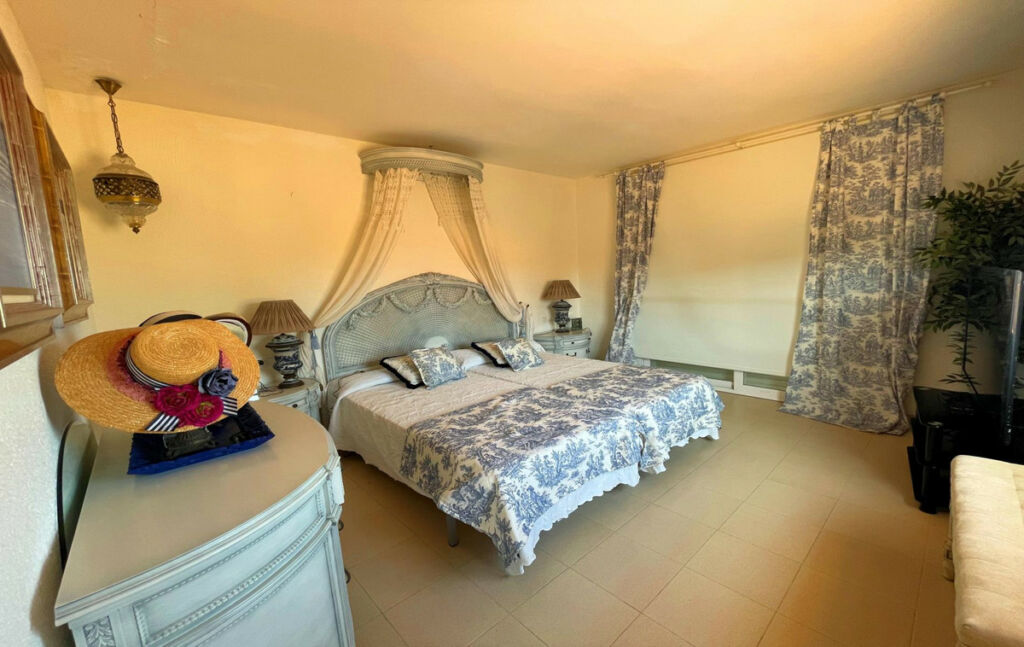 Detached Villa Javea Alicante - image 18