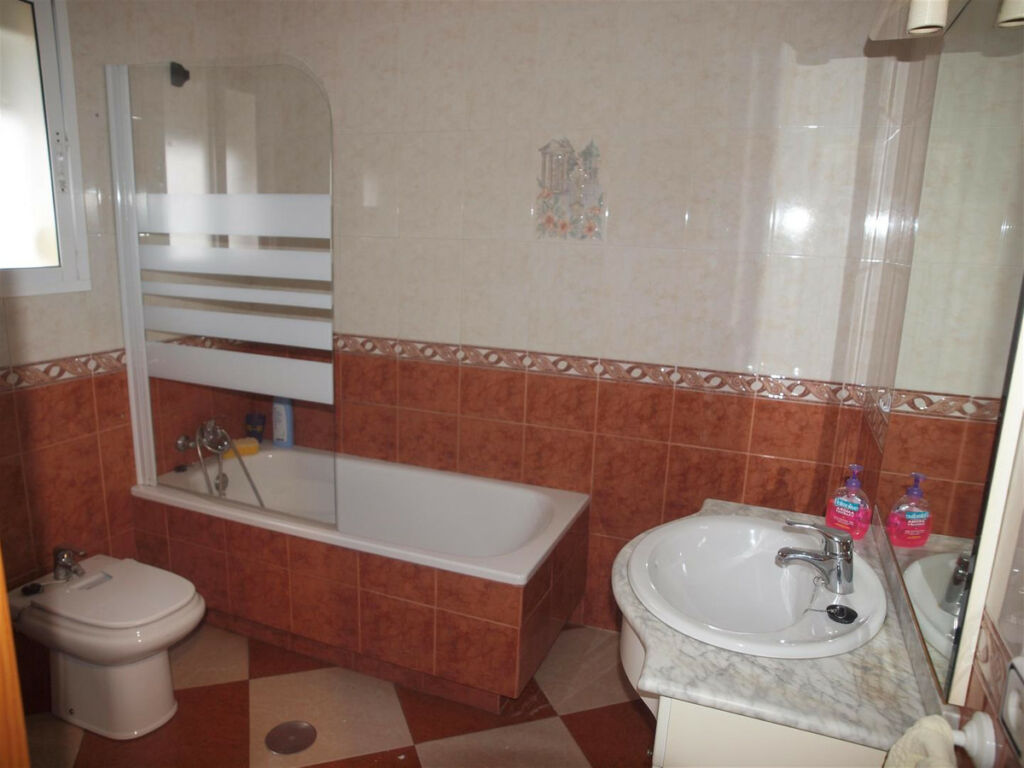 Townhouse Cajiz Málaga - image 17