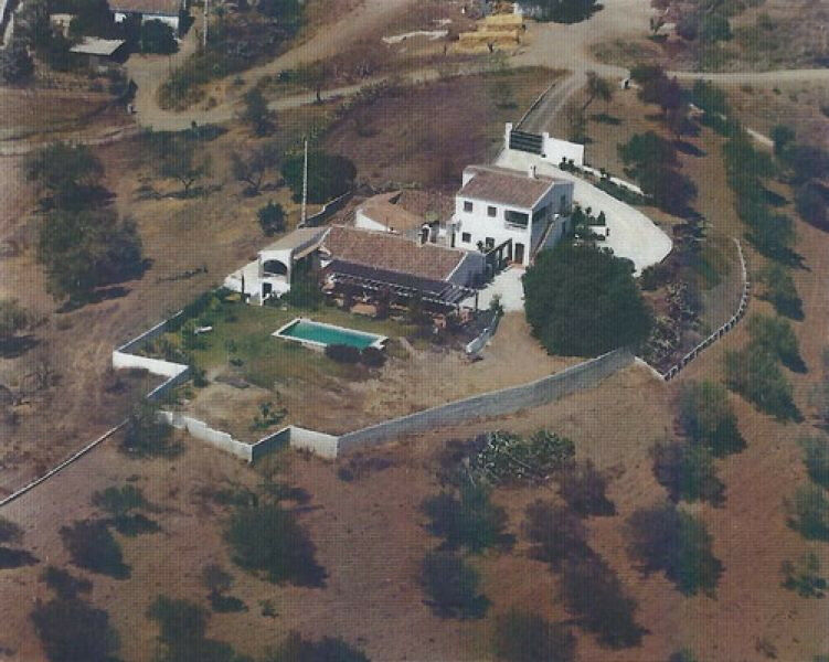 Detached Villa Almayate Málaga - image 17
