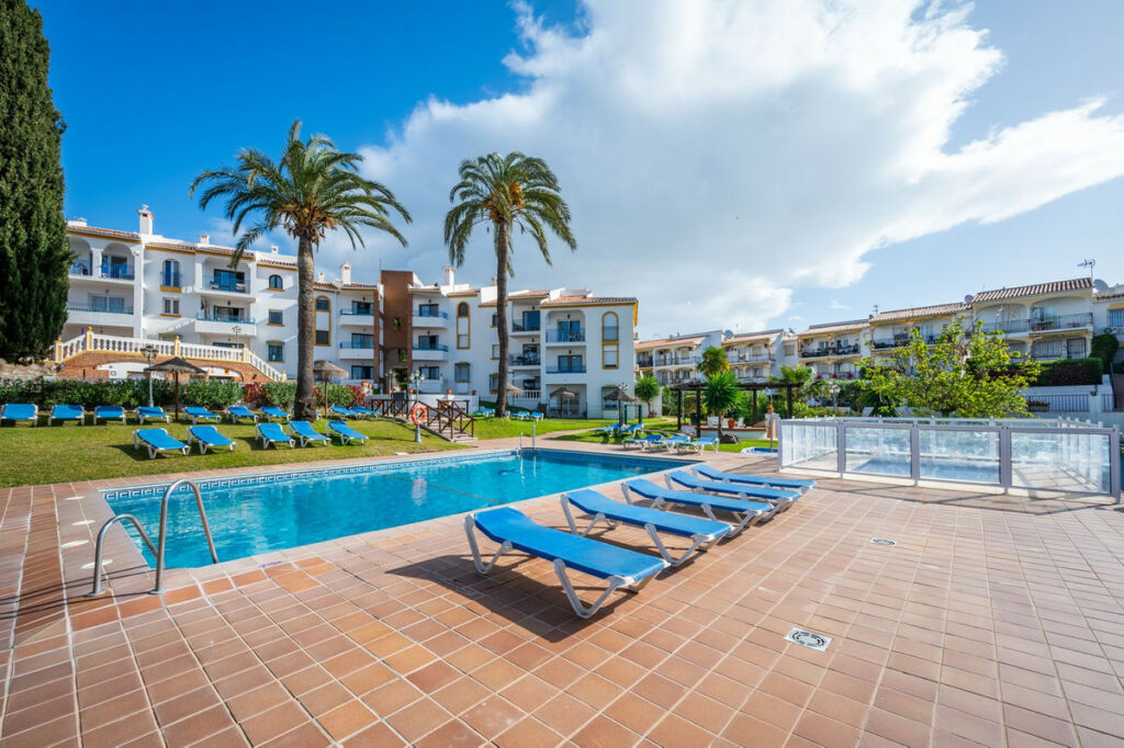 Ground Floor Apartment Riviera del Sol Málaga - image 14