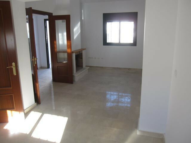 Townhouse Castellar de la Frontera Cádiz - image 17