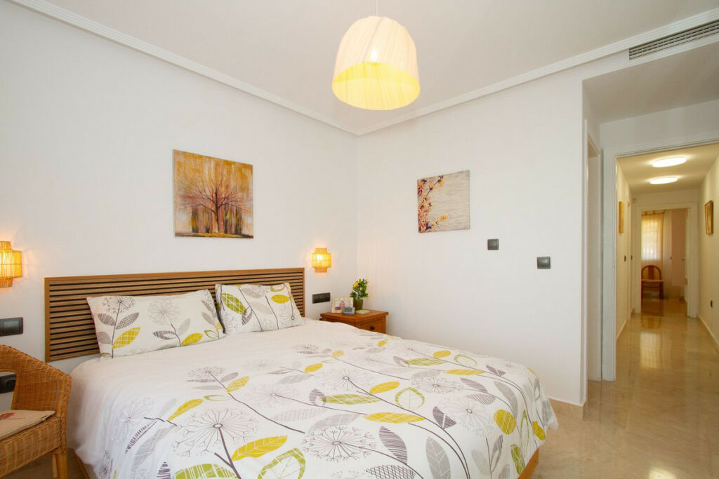 Middle Floor Apartment La Mairena Málaga - image 17