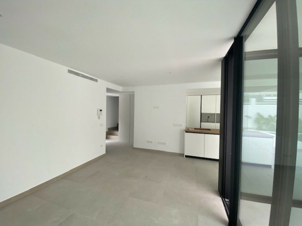Detached Villa Lomas de Cabo Roig Alicante - image 17