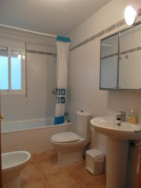Middle Floor Apartment Algarrobo Málaga - image 17