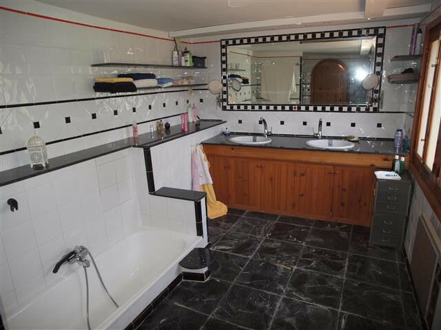 Detached Villa Benajarafe Málaga - image 17
