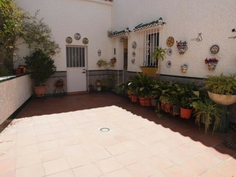 Detached Villa Benajarafe Málaga - image 17