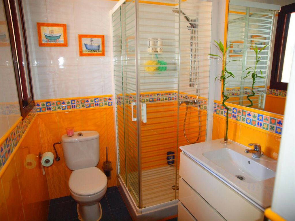 Detached Villa Almayate Málaga - image 17