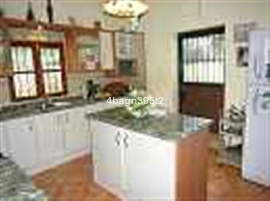 Detached Villa Sedella Málaga - image 17